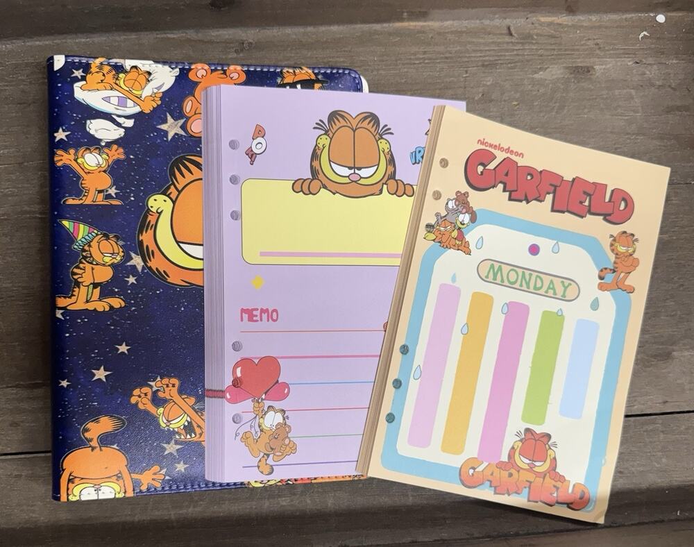 Garfield Size A5 Binder and matching paper